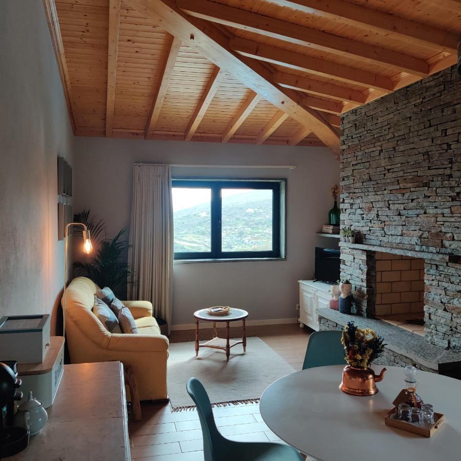 Eira Da Fraga * Vila Nova de Foz Coa